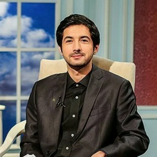 Стикер در سمت تو ام...😔💔