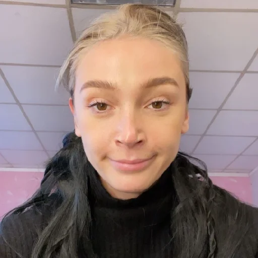 Стикер Ivleeva / Ивлеева