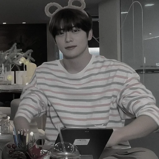Стикер jaehyun nct