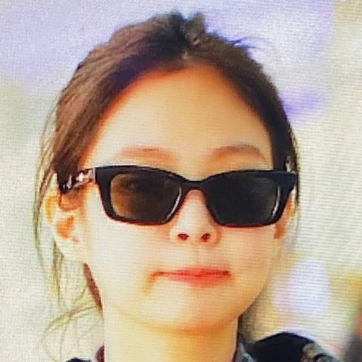 Стикер kim jennie