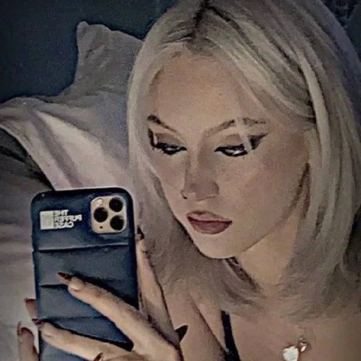 Стикер ри крашиха💋💗ЗАРЕМЫ! не воровать!!💋