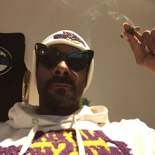 Стикер Snoop Dogg