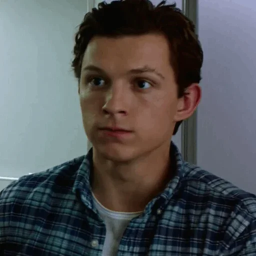 Стикер Tom Holland Far Frome Home