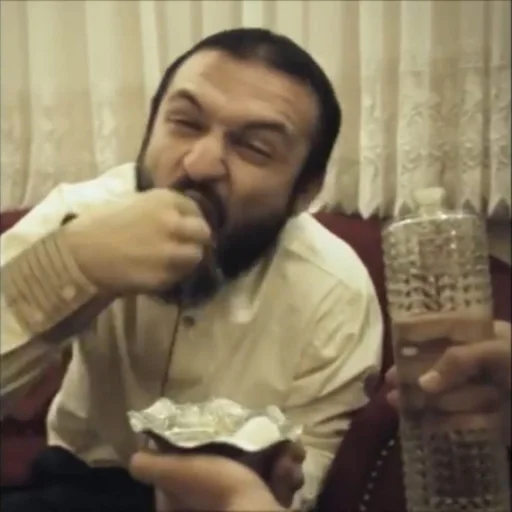 Стикер Aykut Elmas