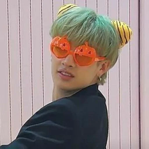 Стикер Bang Chan