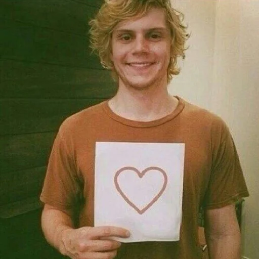 Стикер Evan Peters