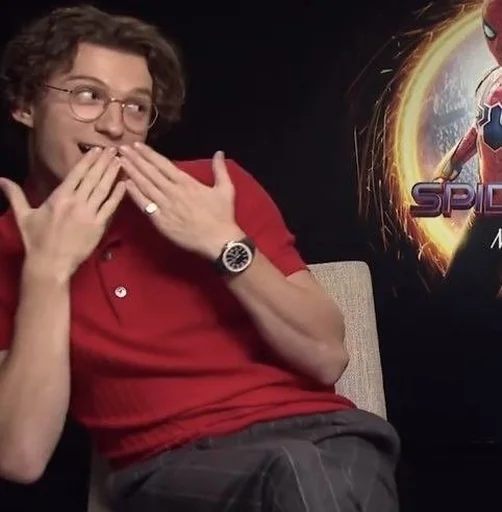Стикер Tom Holland