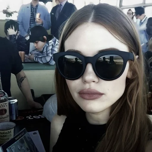 Стикер Holland Roden