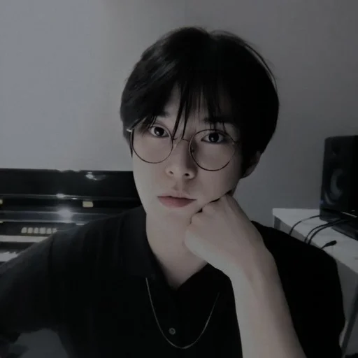 Стикер doyoung nct