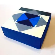 Стикер korobochka