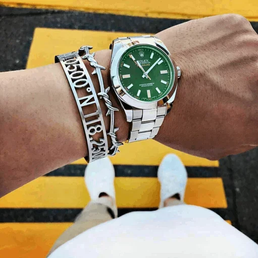 Стикер Мы крутые друзья