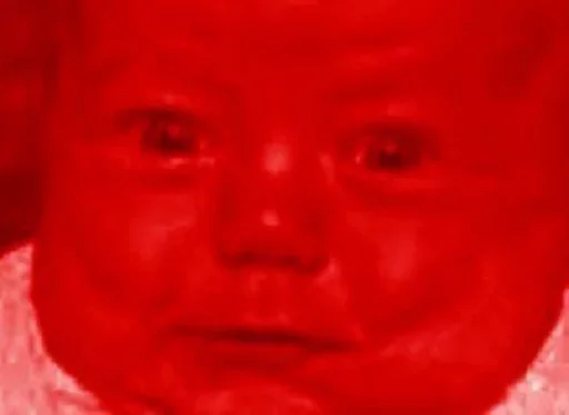 Стикер Очко уходит в зрительный зал