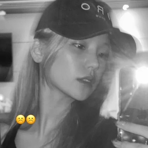Стикер yeji