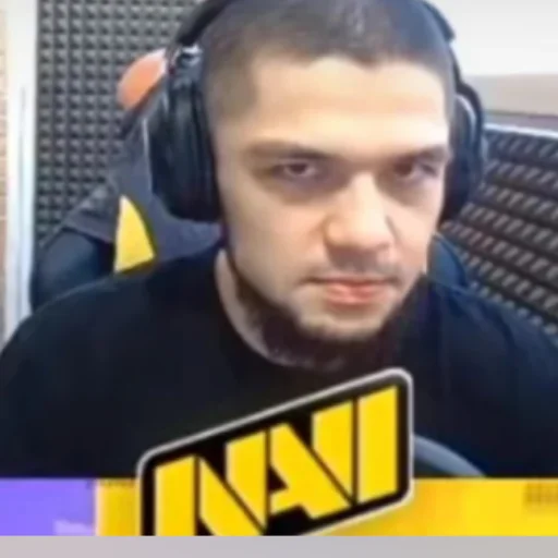 Стикер ПЁТР ОЛЕГОВИЧ